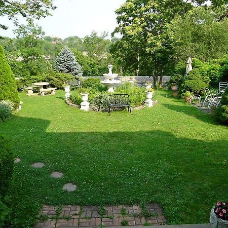 Villa Alexandrea Niagara Falls Exterior foto